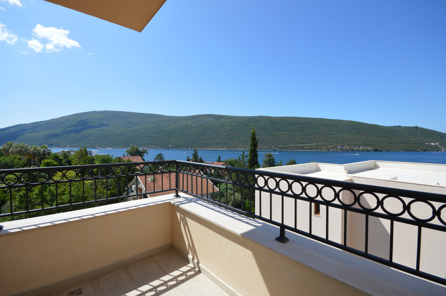Modern Apartments in Kumbor With Sea View, Pool & Parking