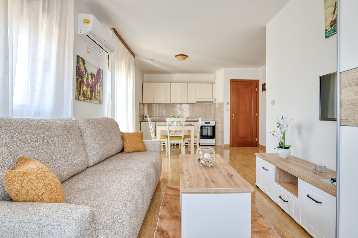 Modern, Spacious Apartments In Djenovici Near Porto Novi