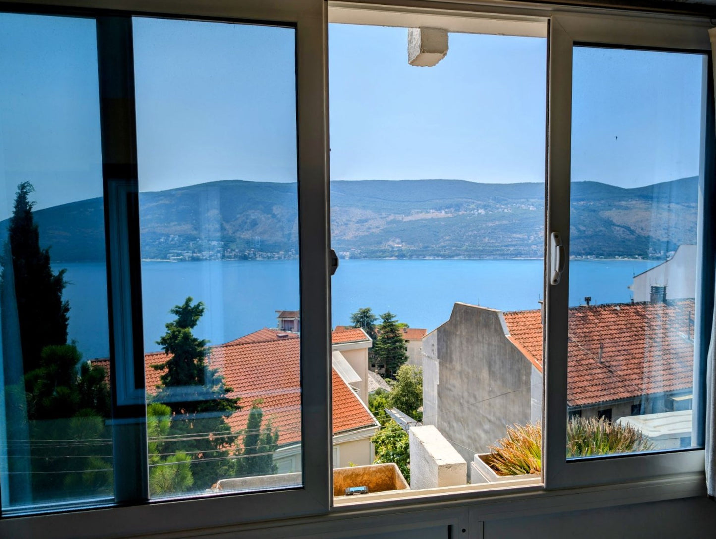 1 Bedroom Apartment With Sea View Close To Old Town, Herceg Novi