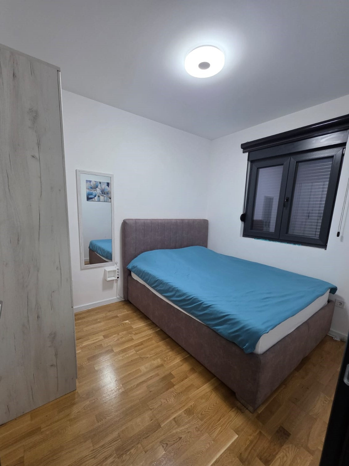 Modern 1 Bedroom Apartment With Large Terrace In Djenovici