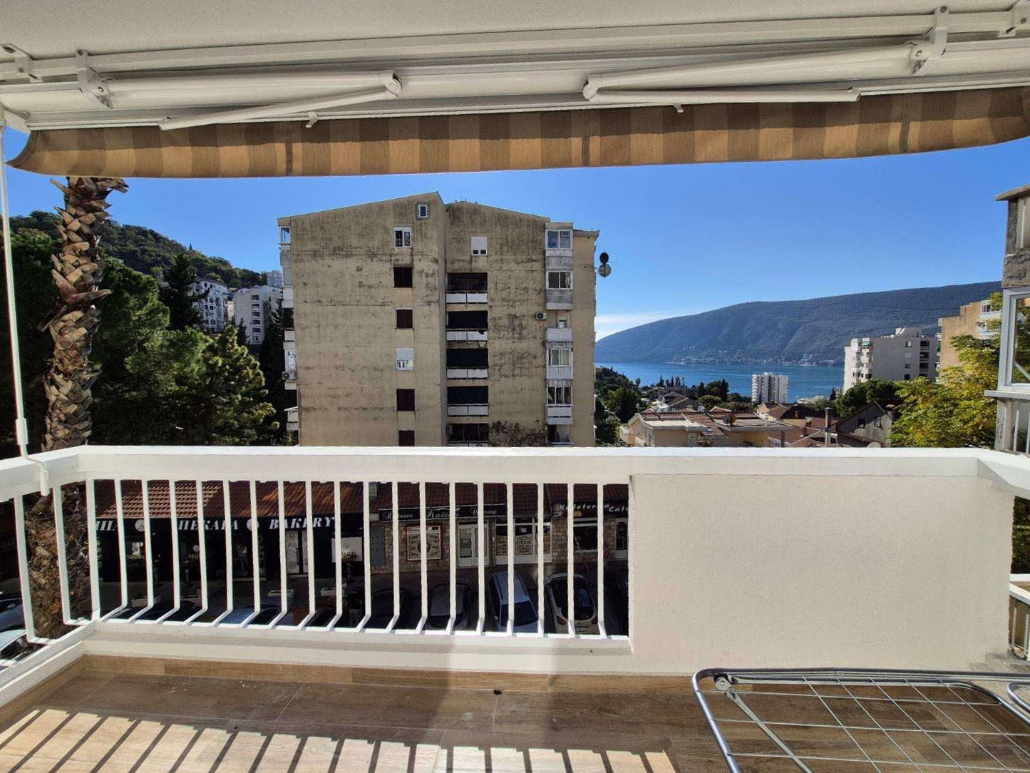 2 Bedroom Apartment With Sea View In Topla