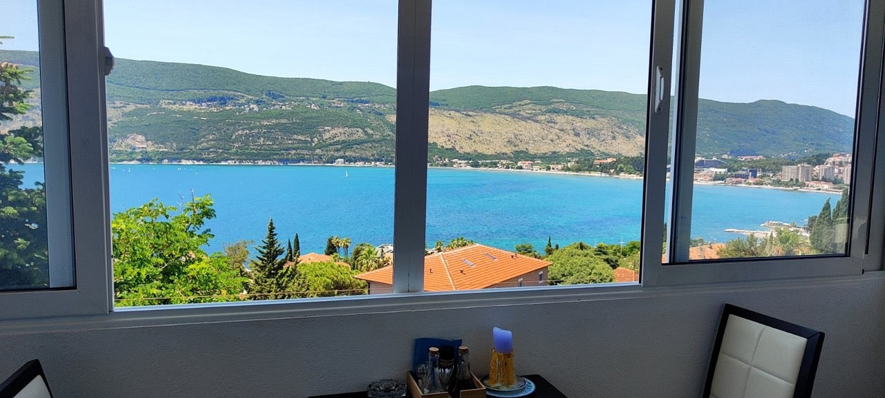 1 Bedroom Apartment In Heart Of Herceg Novi With Views Across The Bay