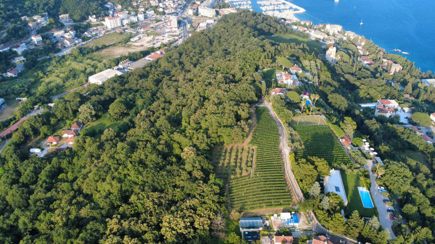 Large Plot Of Land In Savina Just 800m From The Sea
