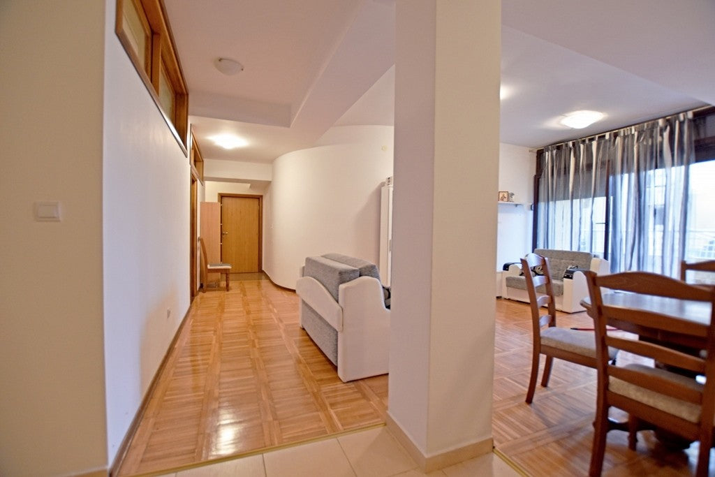 2 Bedroom Apartment 50m From The Sea In Igalo