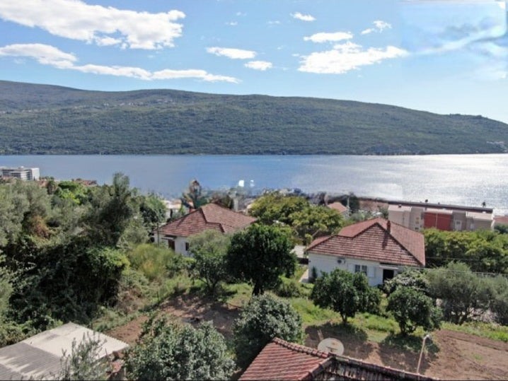 Plot Of Land With Old House And Sea View Close To Portonovi