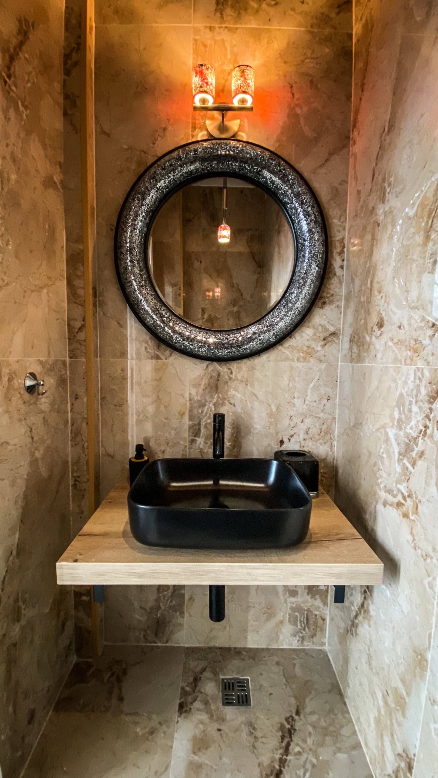 Luxury 4 Bedroom Villa With Pool & Sea View in Kumbor