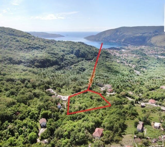 Large Development Plot in Ratiševina Above Igalo