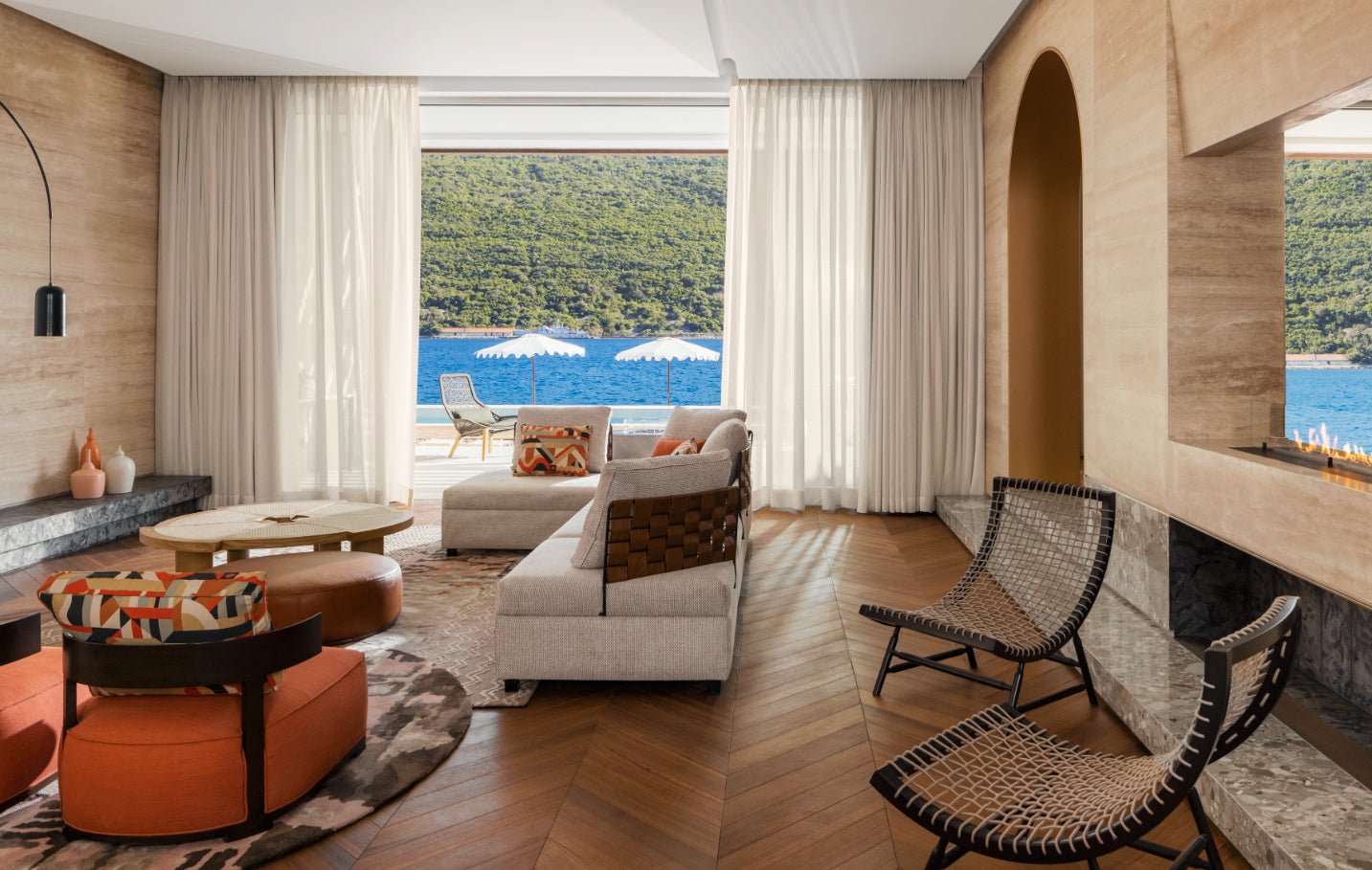 Villa With Private Beach & Jetty In One&Only Resort, Portonovi