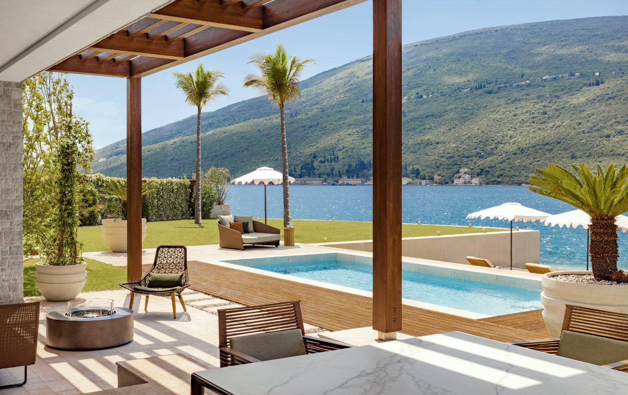 Villa With Private Beach & Jetty In One&Only Resort, Portonovi