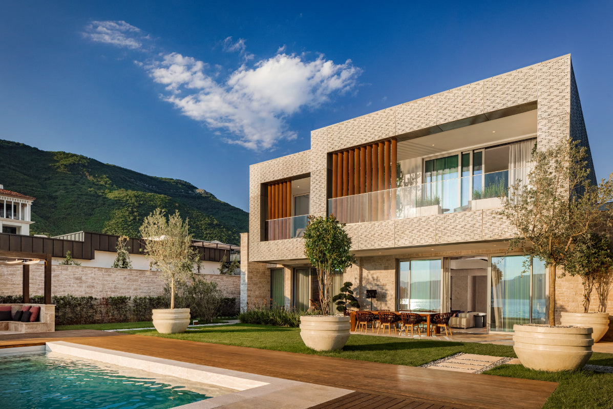 Private Waterfront Villa in One&Only Resort, Portonovi