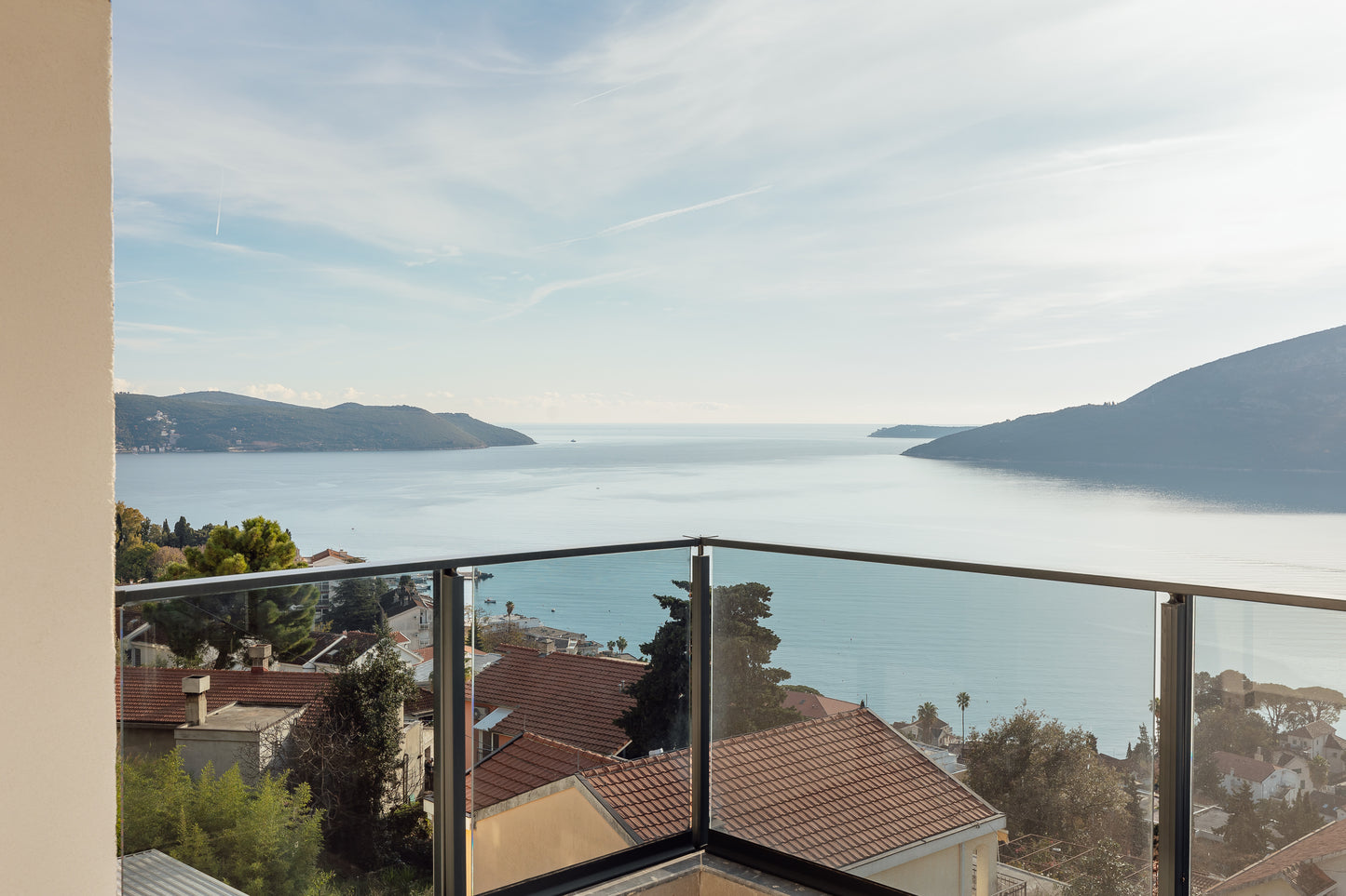 Apartments With Sea View In The Heart Of Herceg Novi