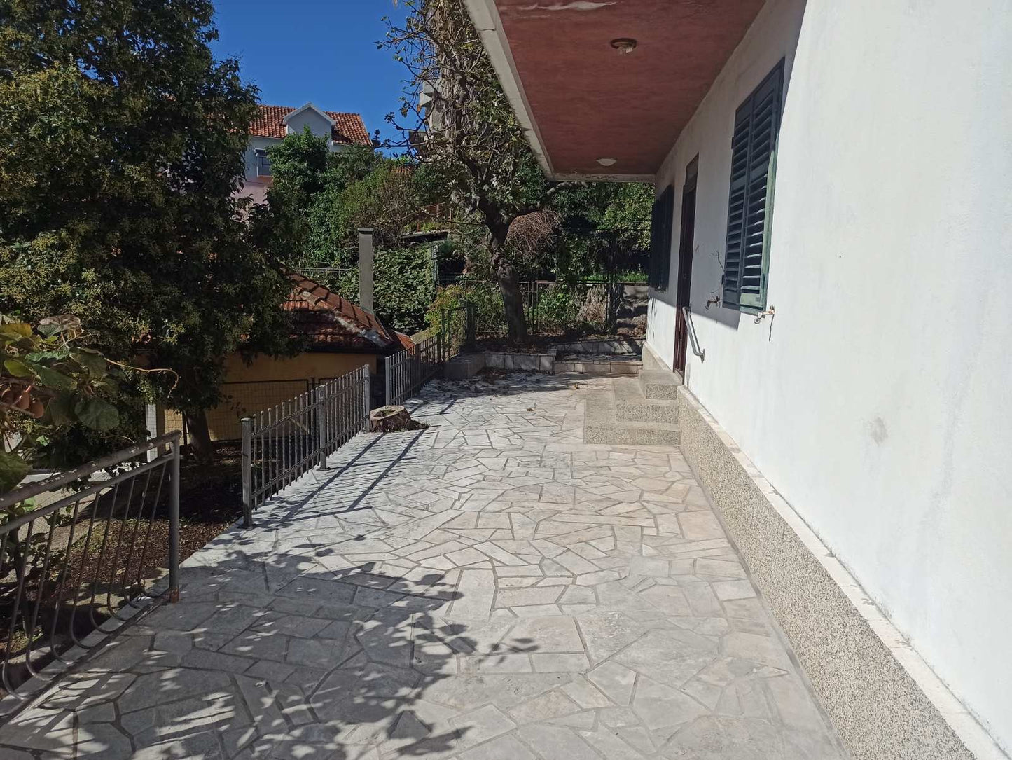 4 Bedroom House With Sea Views And Garage In Herceg Novi